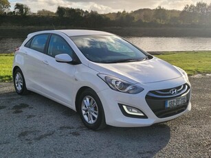 2013 - Hyundai i30 Manual