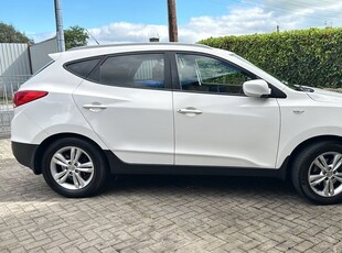 2013 - Hyundai ix35 Manual