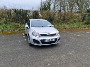 2013 - Kia Rio Manual