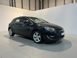 2013 - Opel Astra ---