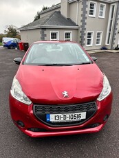 2013 - Peugeot 208 Manual