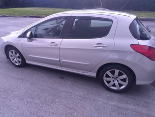 2013 - Peugeot 308 Manual