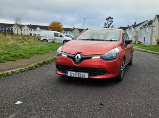 2013 - Renault Clio Manual