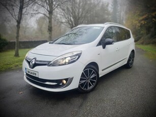 2013 - Renault Grand Scenic Manual