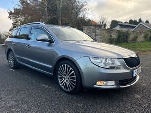 2013 - Skoda Superb Manual