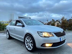 2013 - Skoda Superb Manual