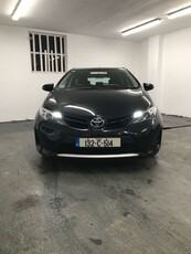 2013 - Toyota Auris Manual