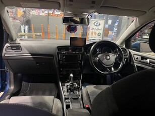 2013 - Volkswagen Golf Automatic