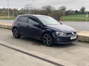 2013 - Volkswagen Golf Manual