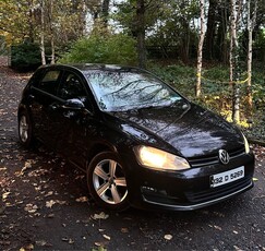 2013 - Volkswagen Golf Manual