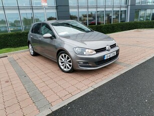 2013 - Volkswagen Golf Manual