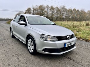 2013 - Volkswagen Jetta Manual