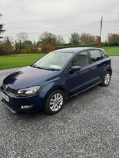 2013 - Volkswagen Polo Manual