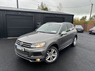 2013 - Volkswagen Touareg Automatic