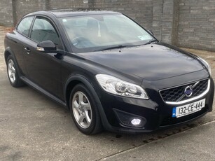 2013 - Volvo C30 Manual