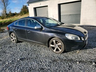 2013 - Volvo S60 Manual