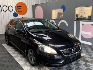 2013 - Volvo V40 Automatic