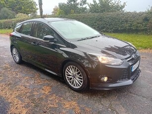 2014 - Ford Focus Manual