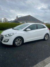 2014 - Hyundai i30 Manual