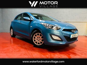 2014 - Hyundai i30 Manual