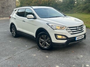 2014 - Hyundai Santa Fe Manual