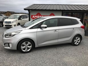 2014 - Kia Carens Manual