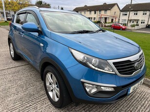 2014 - Kia Sportage Manual