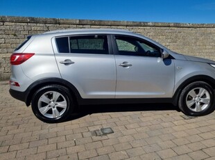 2014 - Kia Sportage Manual