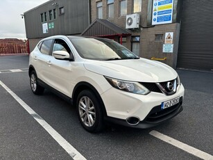 2014 - Nissan Qashqai Manual