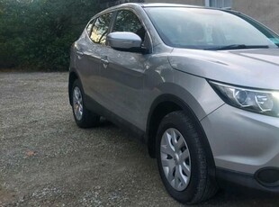 2014 - Nissan Qashqai Manual