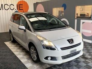 2014 - Peugeot 5008 Automatic