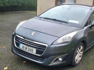 2014 - Peugeot 5008 Automatic