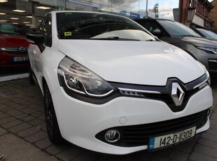 2014 - Renault Clio Manual