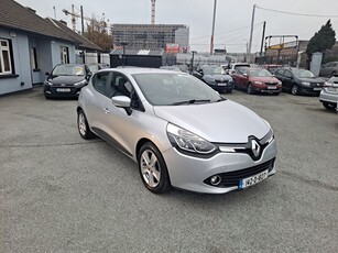 2014 - Renault Clio Manual