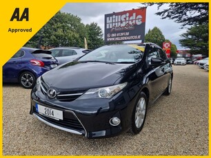 2014 - Toyota Auris Automatic