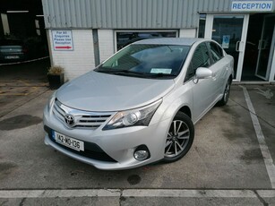 2014 - Toyota Avensis Manual