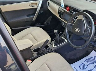 2014 - Toyota Corolla Manual