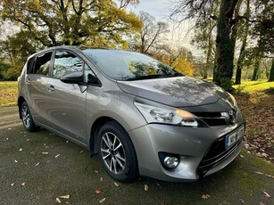 2014 - Toyota Verso Manual