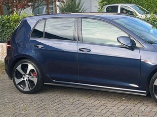 2014 - Volkswagen Golf Automatic