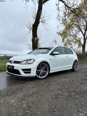 2014 - Volkswagen Golf Manual