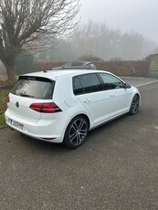 2014 - Volkswagen Golf Manual