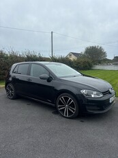 2014 - Volkswagen Golf Manual