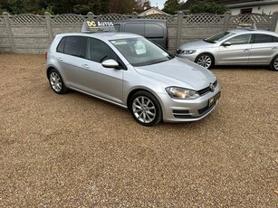 2014 - Volkswagen Golf Manual