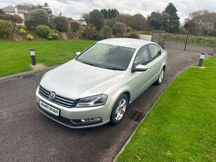 2014 - Volkswagen Passat Manual