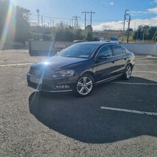 2014 - Volkswagen Passat Manual