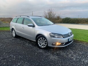 2014 - Volkswagen Passat Manual