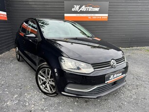 2014 - Volkswagen Polo Automatic