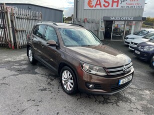 2014 - Volkswagen Tiguan Manual