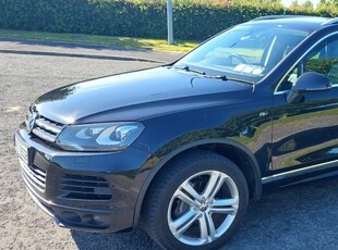 2014 - Volkswagen Touareg Automatic