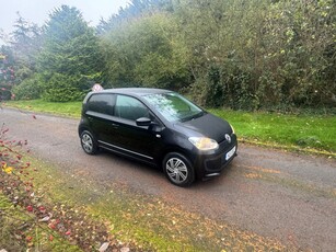 2014 - Volkswagen up! Automatic